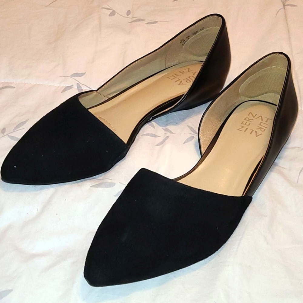 Naturalizer flats